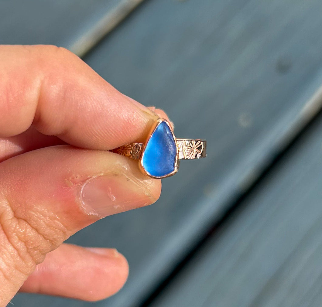 GOLD size 5.5 cornflower sea glass