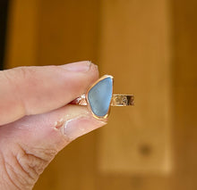 Load image into Gallery viewer, GOLD size 9 cornflower blue sea glass
