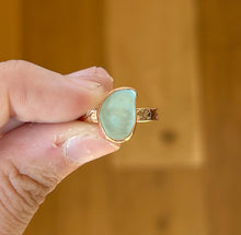 Load image into Gallery viewer, GOLD size 9 turquoise sea glass
