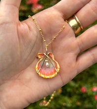 Load image into Gallery viewer, sunrise shell necklace WITH PEARLS
