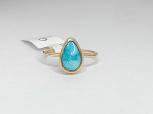 gold turquoise ring, size 6