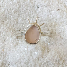 Load image into Gallery viewer, silver sea glass +sun halo set (size 8)
