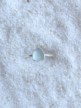 Load image into Gallery viewer, aqua sea glass ring (size 8)

