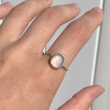 Load image into Gallery viewer, silver sea glass ring (size 9)
